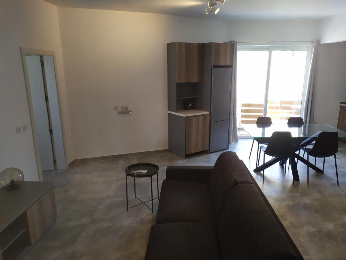No. 38 Appartments Слима Екстериор снимка
