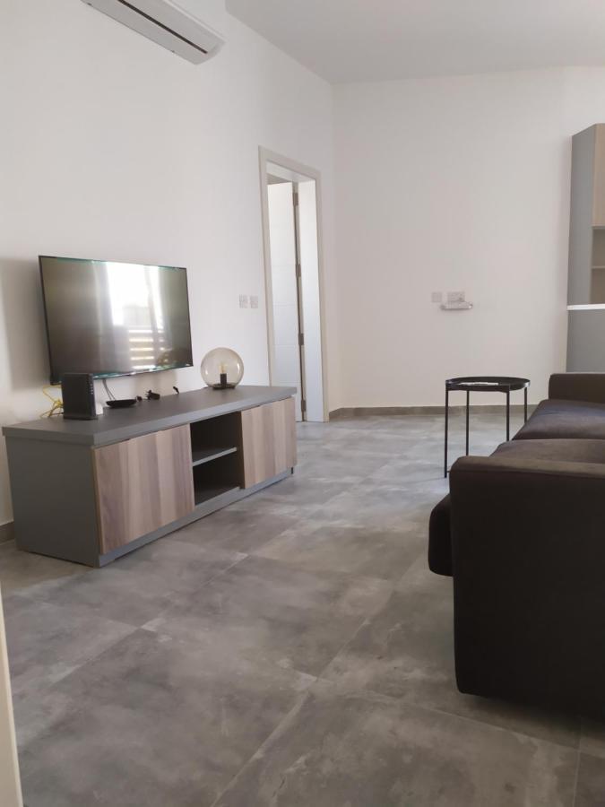 No. 38 Appartments Слима Екстериор снимка
