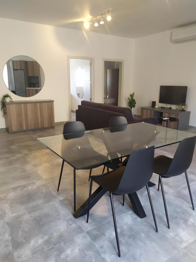 No. 38 Appartments Слима Екстериор снимка